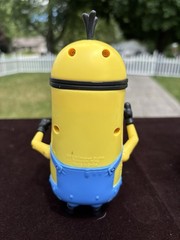 Universal Studios Thinkway Toys Minions Despicable Me Stuart Bob Dave Kevin?
