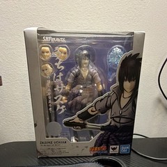 S.H.Figuarts Sasuke Uchiha Naruto Action Figure w/ Sword, Effect & Alt Hands