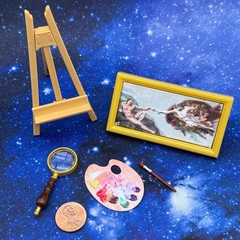 Mini Brands Masterpieces – The Creation of Adam Easel & Paint Palette Assembled
