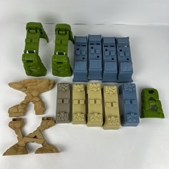 Thomas TrackMaster Tan/Beige Track Lot with Castle Tower Train Station Coal (30)
