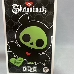 Skelanimals Diego The Bat Glow In The Dark Series 1 Hasbro Vinyl Figure L1