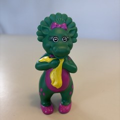 Barney the Dinosaur Baby Bop 4.5” Figure with Yellow Blanket Lyon’s Group 90’s