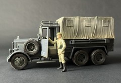 Indiana Jones 1:18 WWII German Military Cargo Truck 3.75 Raiders Of The Lost Ark