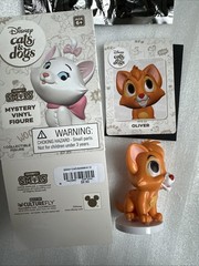CultureFly Disney Cats & Dogs Mystery Vinyl 3” Figure OLIVER with Box NEW