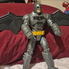 Batman Plastic Action Figure w/ Large Wings Gray/Black/Yellow