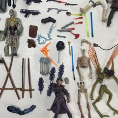 Hasbro Star Wars Attack Of The Clone Wars Lot of 23 Action Figures & Accessories