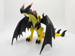 Articulated Viking Dragon Figure 3D Printed – Black & Yellow Fantasy Desk Toy