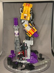 Transformers Legacy Decepticon Combiner Menasor w/ DNA Design Upgrade