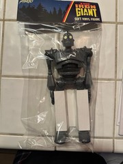 Mondo The Iron Giant 10” Soft Vinyl Figure Collector’s Model- Brand New Sealed!