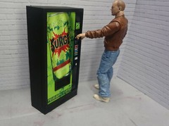 Vending Machine Model Surge Prop Garage Diorama Display Dollhouse Accessory