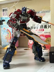 Brave Troops Toys BTT-02 Optimus Prim Transforming automotive robot NEW