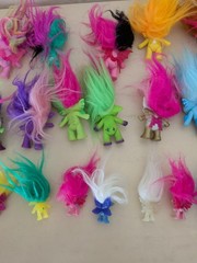 The Zelfs Trolls Figures Huge Lot – 10 Minis, 12 Small, & 1 Medium = 23 Total