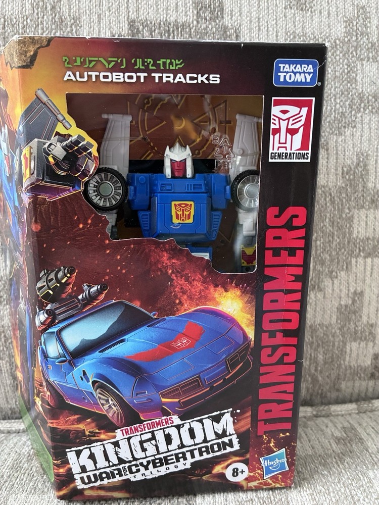 Hasbro Tansformers WFC Kingdom Tracks