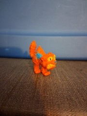 Zuru Smashers Series 2 Gross Alley Cat Orange 2075