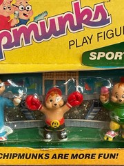 RARE VINTAGE 1983 IDEAL ALVIN & THE CHIPMUNKS SPORTS PVC FIGURES NEW IN BOX