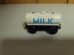Thomas Wooden Railway Tidmouth Milk Tanker Train Car Britt Allcroft 1997