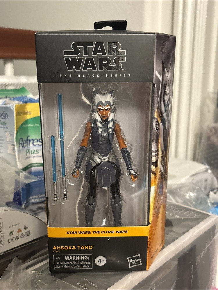 Star Wars The Black Series Ahsoka Tano The Clone Wars 6″ Action Figure In Hand