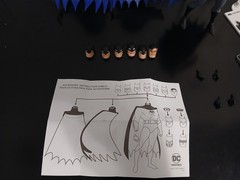 DC Collectibles Batman the Animated Series Batman Expressions Pack Action Figure