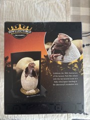 Jurassic Park 30th Anniversary LIFE FINDS A WAY Baby Velociraptor in Egg