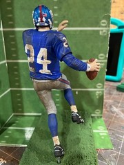 MCFARLANE CUSTOM FOOTBall 6″ NEW YORK GIANTS TUCKER FREDERICKSON