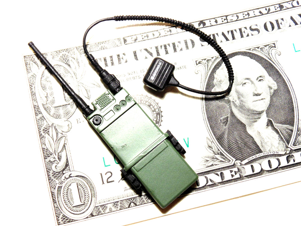 1/6 scale Dragon U.S. US United States Forces Army radio set