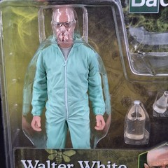 Breaking Bad Walter White Green Hazmat Suit Action Figure Mezco Toys