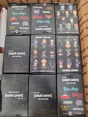 ONE BLIND BOX 2017 ADULT SWIM VINYL MINI FIGURE SERIES BY KIDROBOT