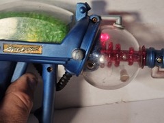 Mars Attacks! Brain Disintegrator Green Ray Gun- works Great!! 1996