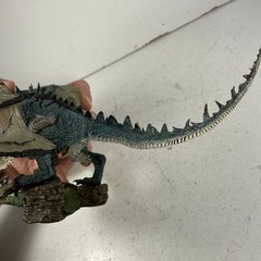 McFarlane’s Dragon’s Quest for the Lost King Komodo Dragon Clan 2 Figure