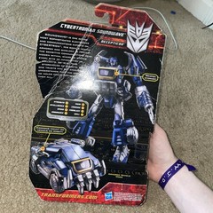 Transformers Generations Deluxe Class Cybertronian Soundwave Figure NEW 2010