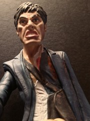 Scarface MEZCO 2004 The Rise 10″ Action Figure Tony Montana Al Pacino Complete