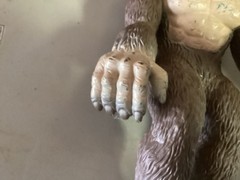 2015 Toys R Us 16 Inch Vinyl Rubber Yeti And Bigfoot Figures LOT Maidenhead