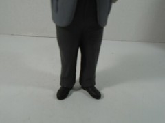 SD TOYS–LAUREL AND HARDY MOVIE ICONS–7″ OLIVER HARDY FIGURE (LOOK)