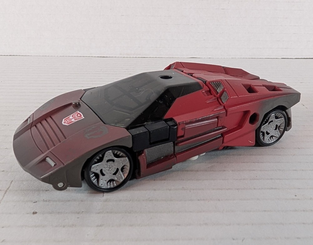 Transformers War For Cybertron Netflix WFC Deluxe Sideswipe Walmart Edition