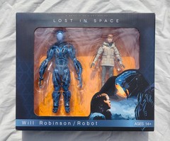 Lost in Space Will Robinson & Robot Walmart Exclusive Action Figure 2-Pack New