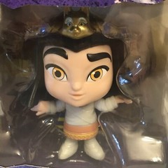 2018 Netflix Super Monsters Cleo Graves Collectible 4 Inch Figure Playskool New