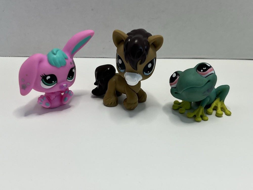 Hasbro Littlest Pet Shop Figure Lot 3 Frog Horse Bunny Toy Animals Set Cute