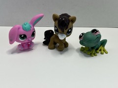 Hasbro Littlest Pet Shop Figure Lot 3 Frog Horse Bunny Toy Animals Set Cute