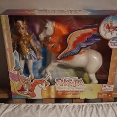 DreamWorks She-Ra Princesses of Power Battle Armor She-Ra & Swift Wind Wing