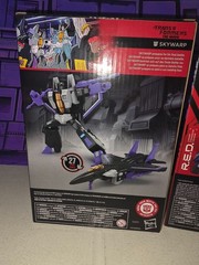 2 NEW Transformers Studio Series SS86 Skywarp RED Thundercracker LOT SHIP BLOBAL