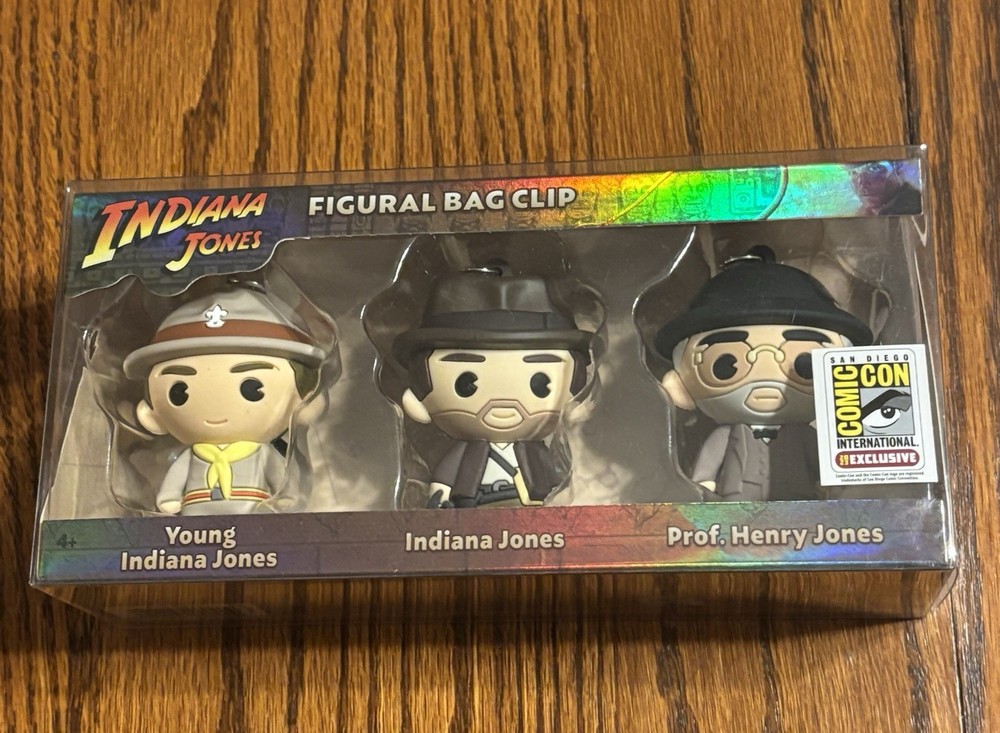 SDCC 2023 Indiana Jones 3D Foam Bag Clip Set Monogram International Comic Con