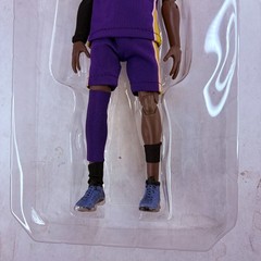 LA Lakers Kobe Bryant #24 Legend Creation 1:9 Scale Action Figure Toy Gift