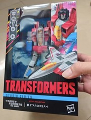Hasbro Transformers Studio Series Voyager Mtmte Collection Starscream Figure NIB