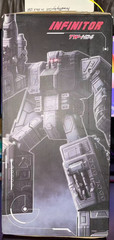 Toyworld TW-H04 Infinitor Fortress Maximus ShipinUSA