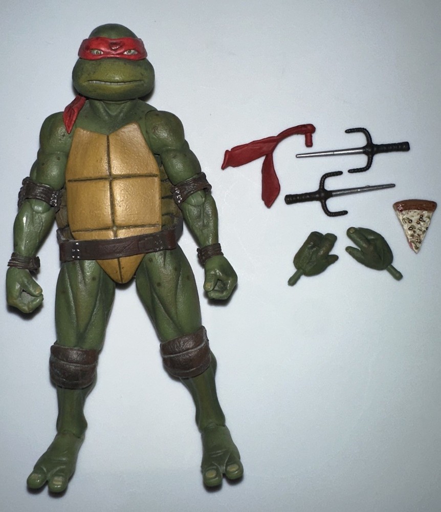 NECA 1990 Teenage Mutant Ninja Turtles Raphael GameStop Exclusive Complete