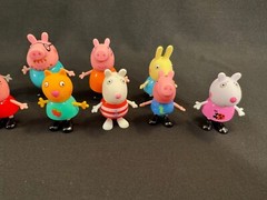 LARGE PEPPA PIG TOY ACTION FIGURES LOT MIXED BUNDLE JAZWARES