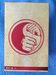 BRUCE LEE Shirtless Scratches Enter The Dragon Titans Collectible Round 5