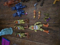 Five Nights At Freddys Action Figure Parts Lot