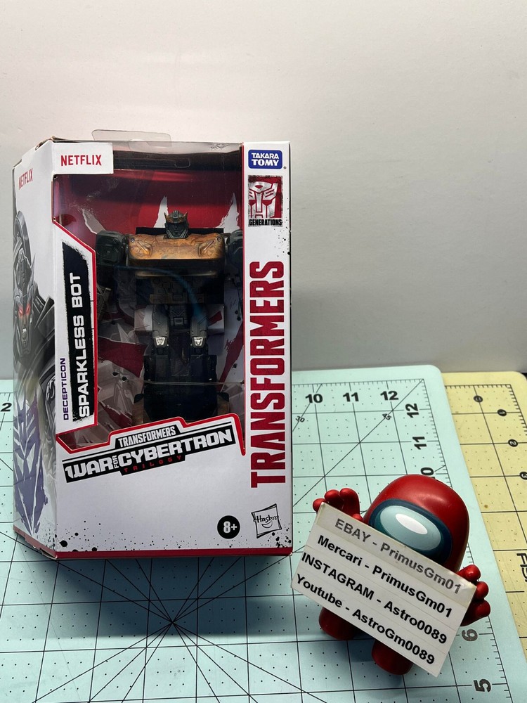 Hasbro Transformers War For Cybertron Sparkless Bot