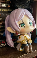 11CM Frieren Beyond Journey’s End Look Up Anime Fern Figure Figurine 11cm NEW